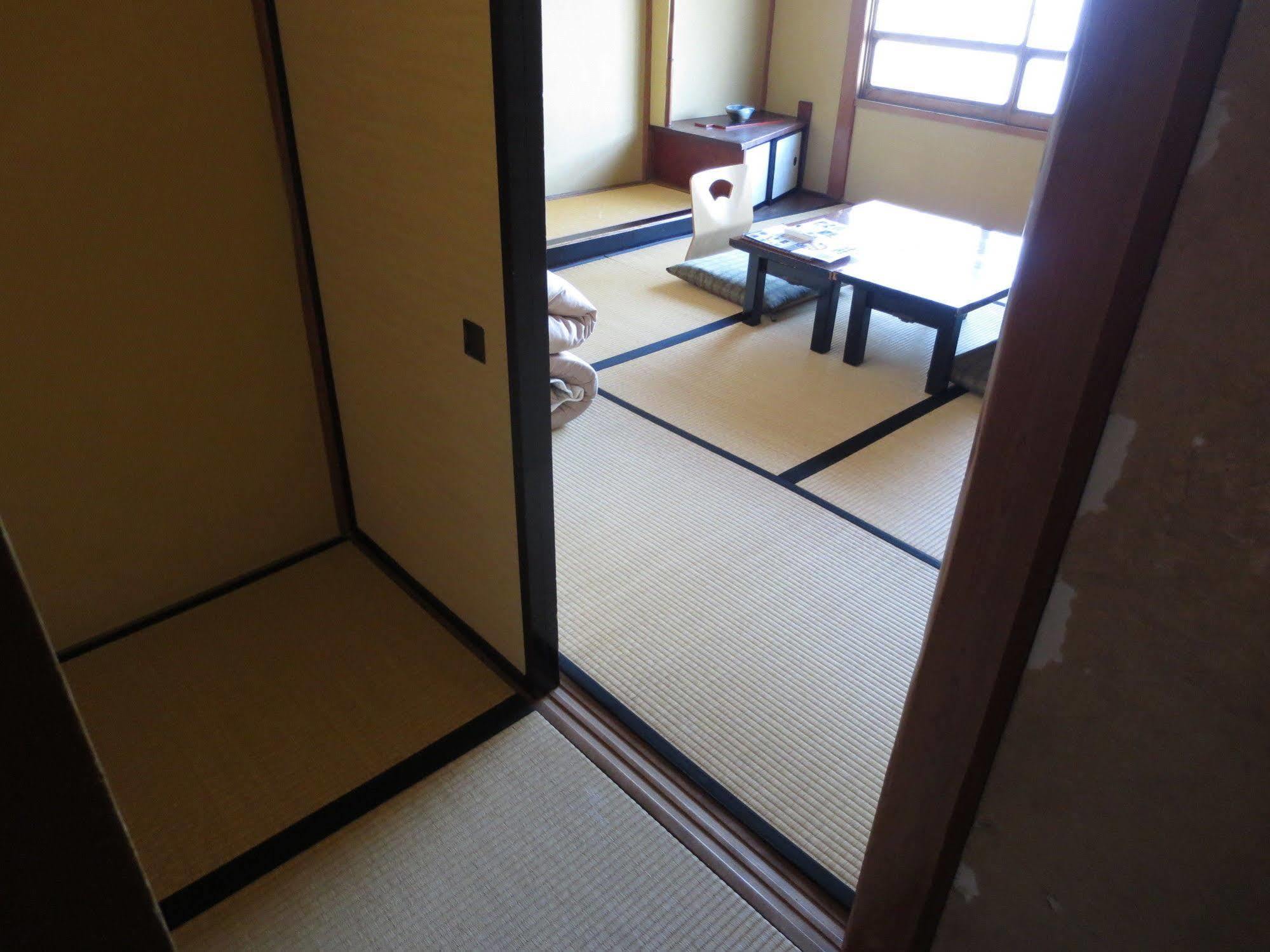 K'S House Ito Onsen - Historical Ryokan Hostel Exterior foto